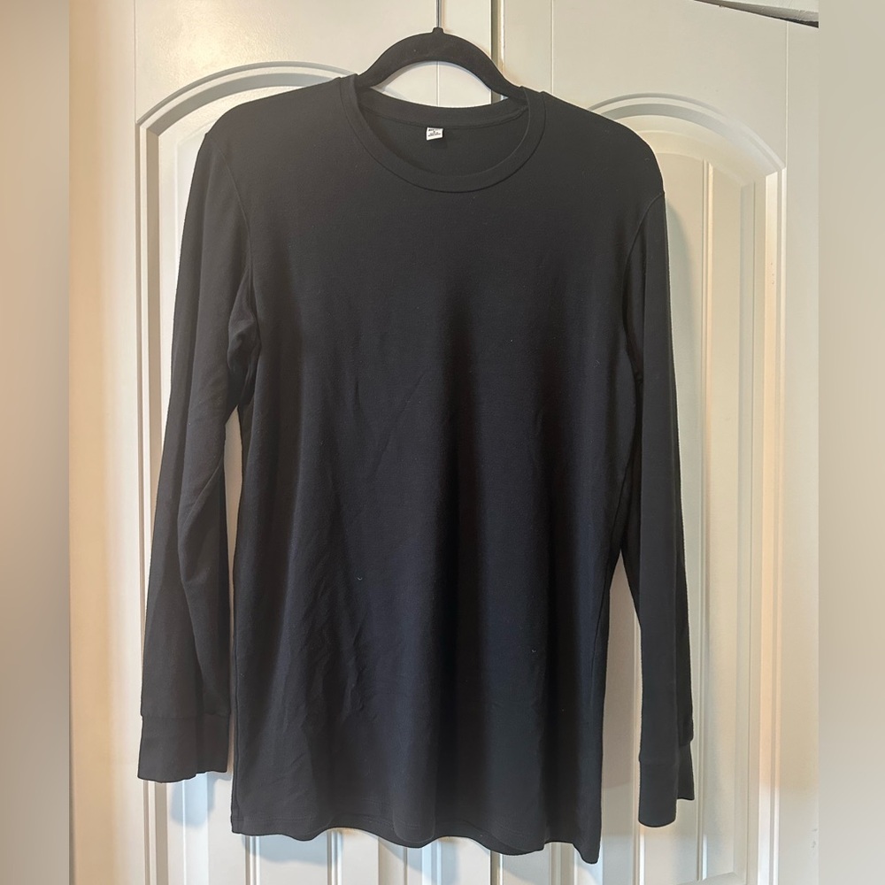 Uniqlo Extra Warm Heat Tech Long Sleeve